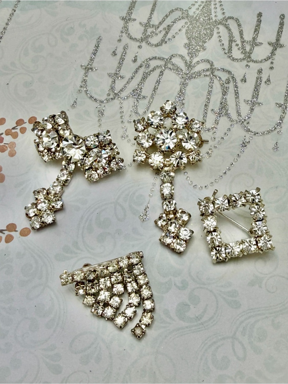 Vintage Rhinestone Brooch Set - Clear #cz779